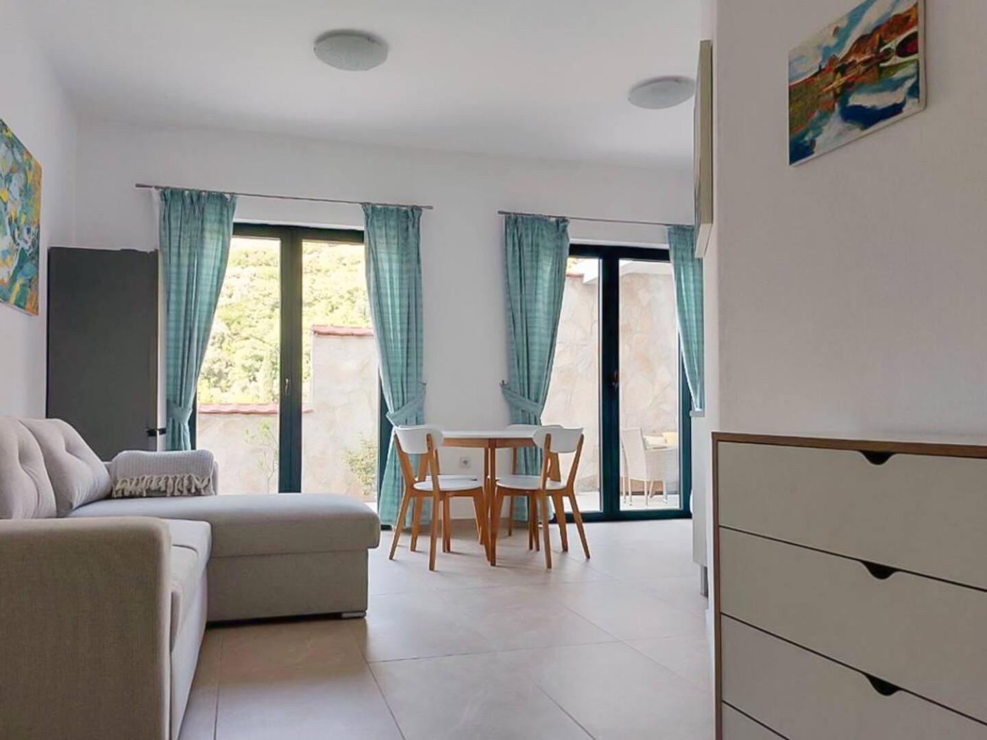 Apartment Natal Donja Lastva